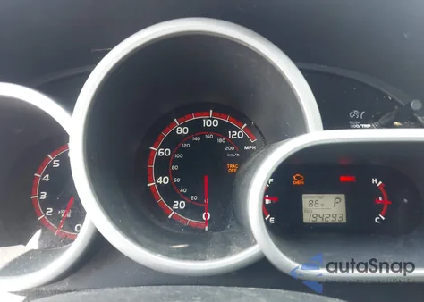 2013 Toyota Matrix L from USA, damaged, VIN 2T1KU4EEXDC948622